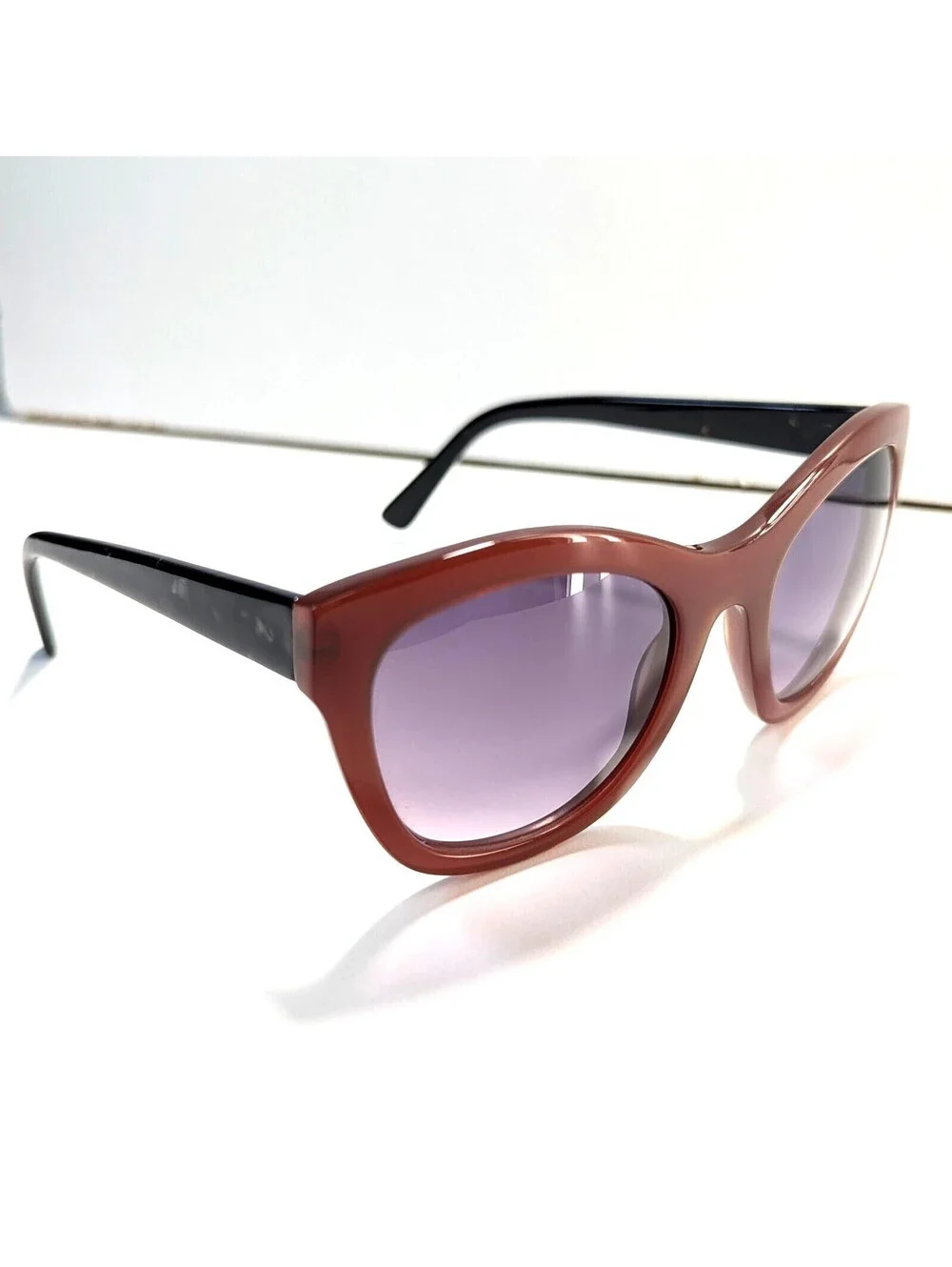 ETT:TWA By Anthropologie Designer Sunglasses Purple/Black Chic Style Classic Y2K